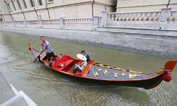 威尼斯贡多拉游船 欧式木船厂家定制贡多拉观光游船 威尼斯刚朵拉